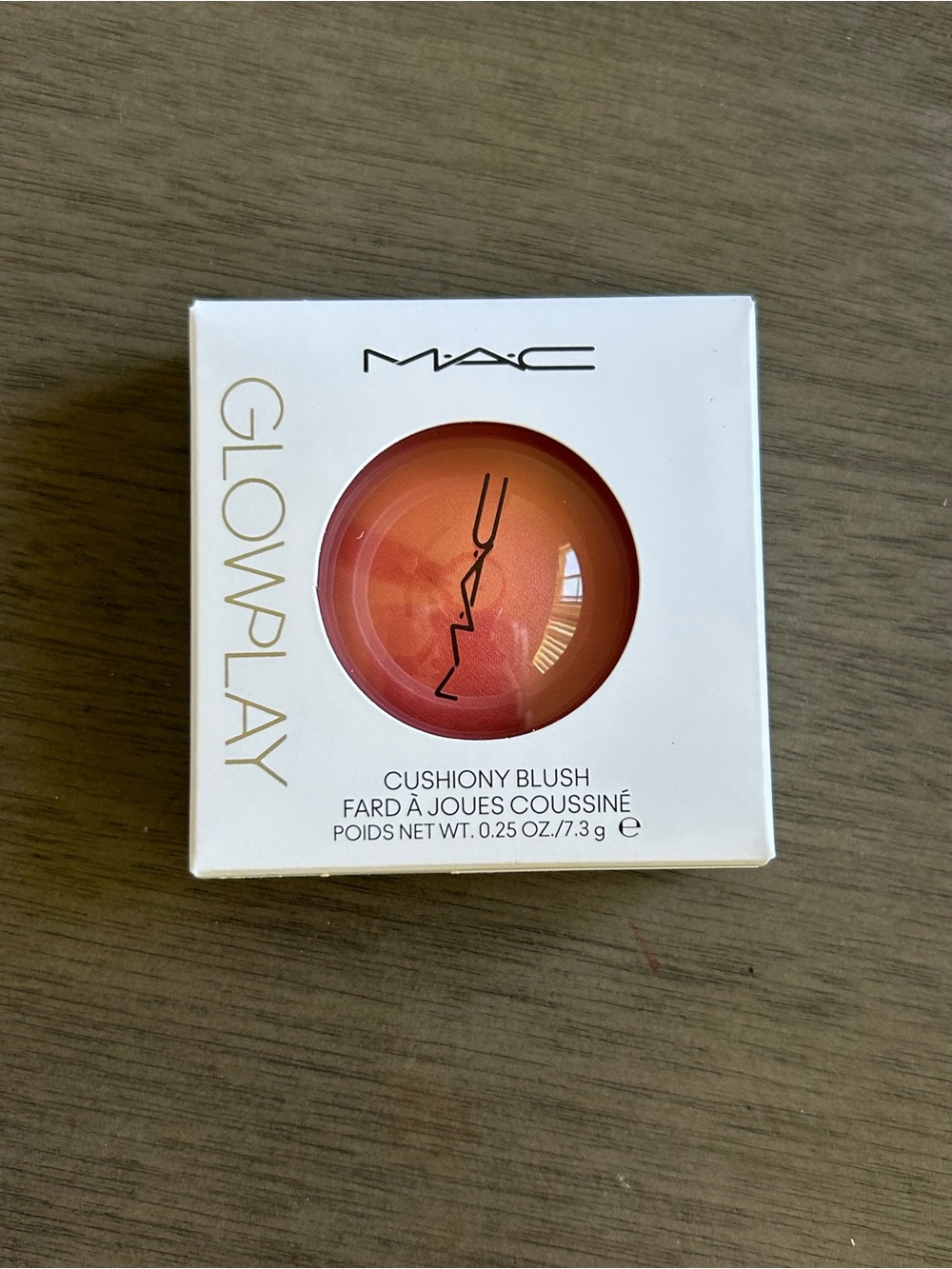 MAC Cosmetics Glowplay Cushiony Blush - That’s Peachy